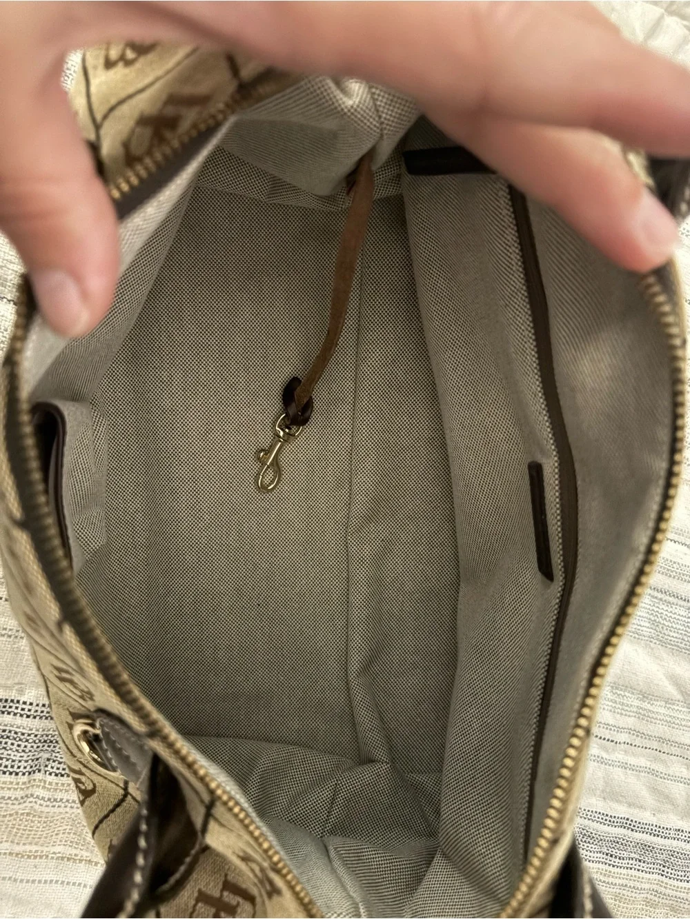 Dooney & Bourke DB Signature Monogram Barrel Satchel Bag- never used